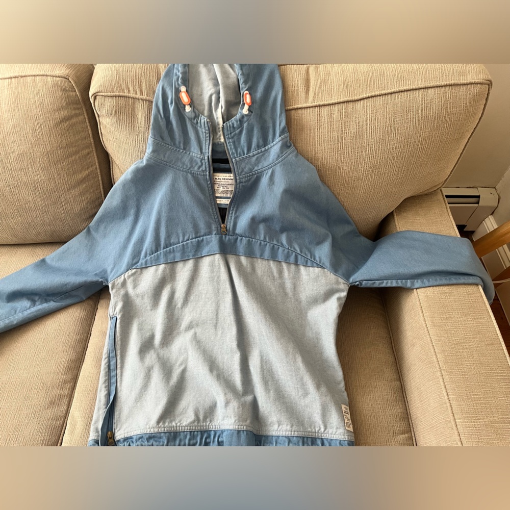 Zara men’s denim hooded pullover